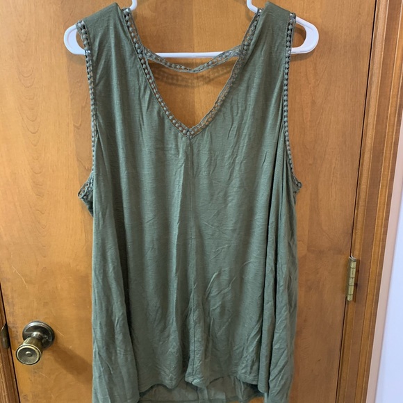 Lane Bryant 26/28 Tank Top - Picture 2 of 5